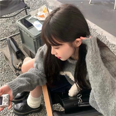 圈养的妇女